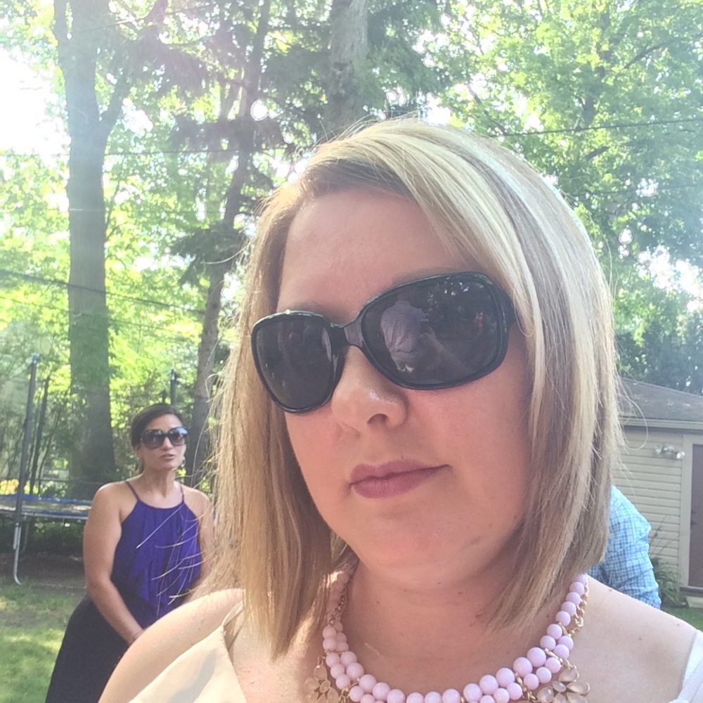 Meet your Posher, Nicole